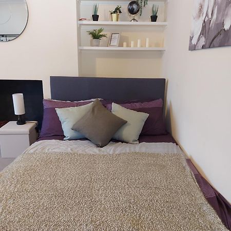Large 4 Bedrooms Golders Green لندن المظهر الخارجي الصورة