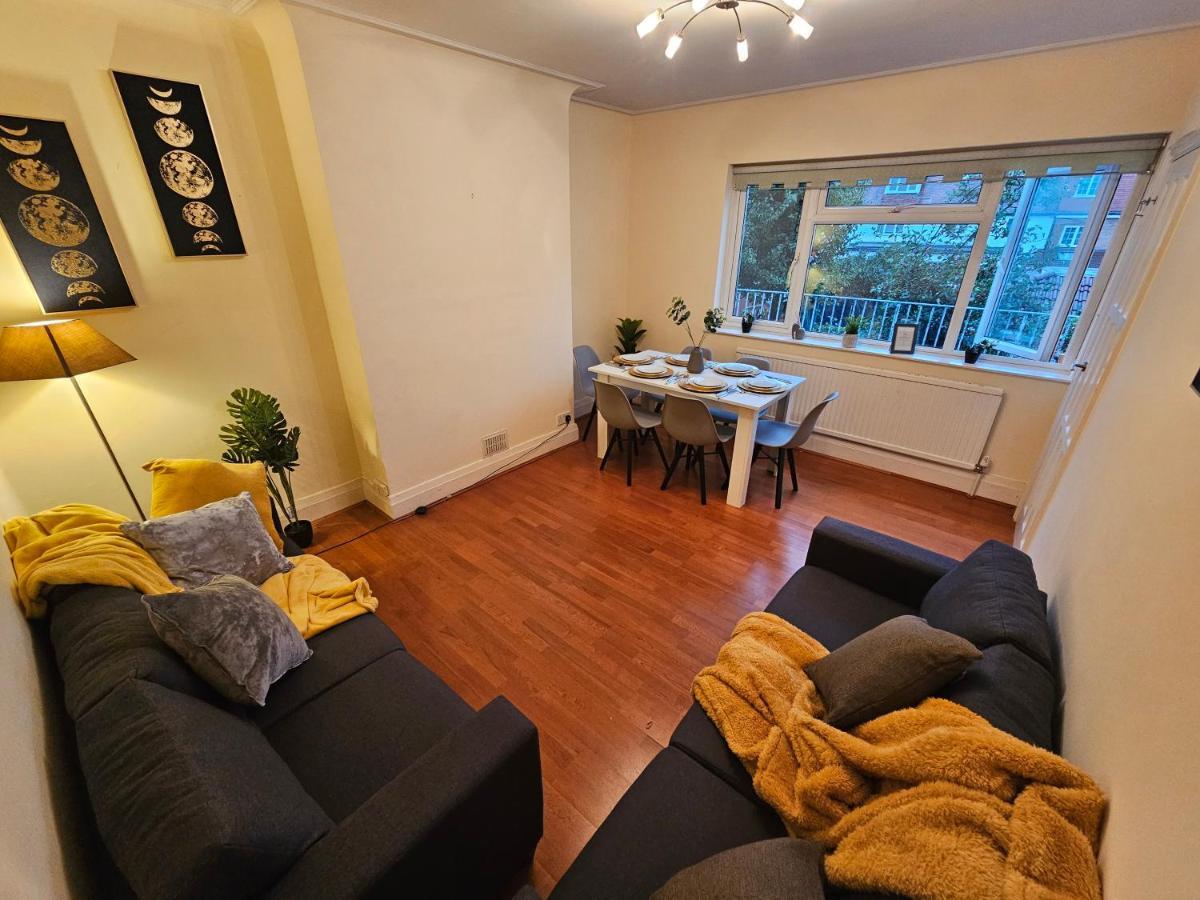 Large 4 Bedrooms Golders Green لندن المظهر الخارجي الصورة