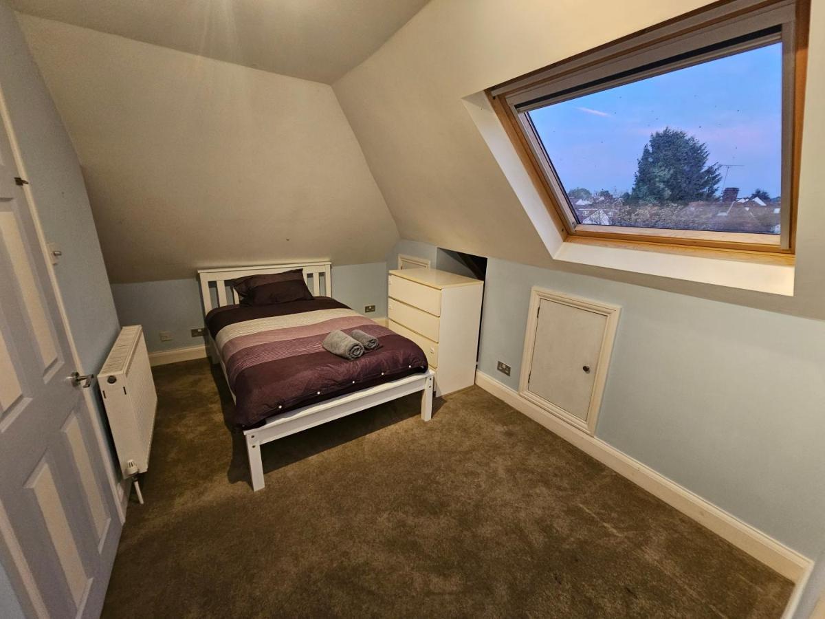Large 4 Bedrooms Golders Green لندن المظهر الخارجي الصورة
