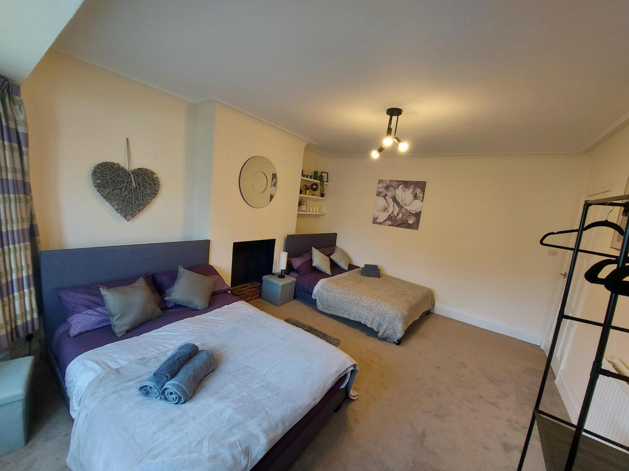 Large 4 Bedrooms Golders Green لندن المظهر الخارجي الصورة